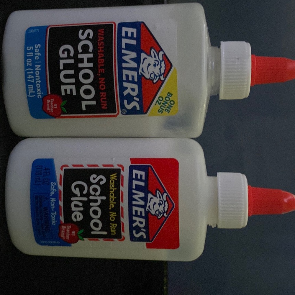 Used school glue but there’s a lot in it